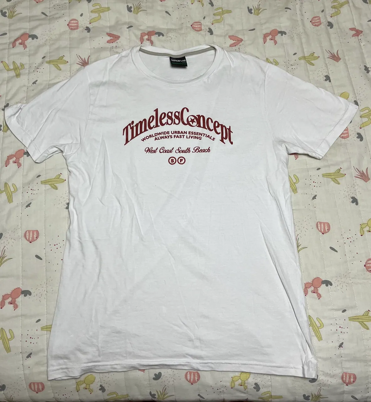 Remera Superflag - imagen 1