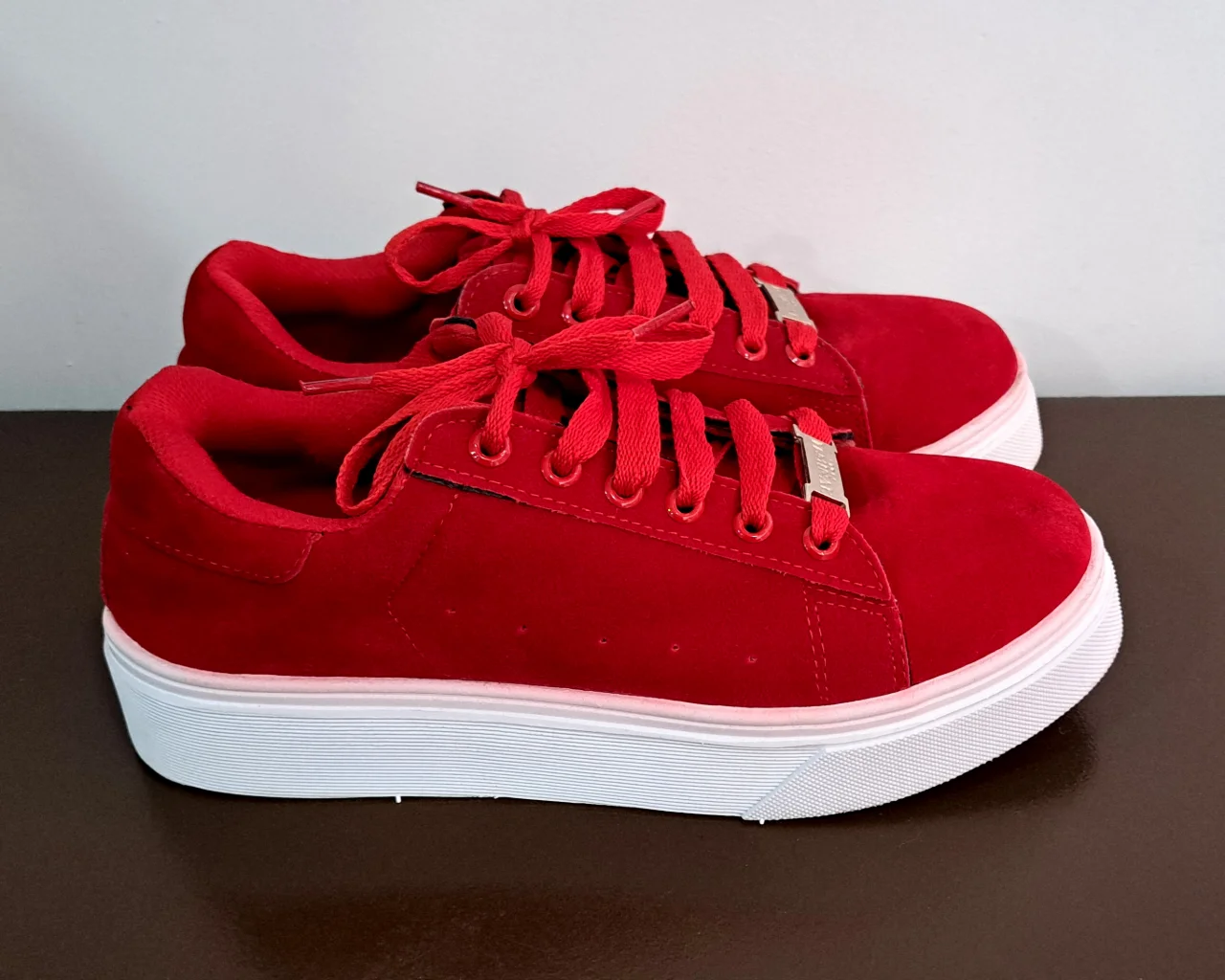 Zapatillas Feminae · Talle AR 38