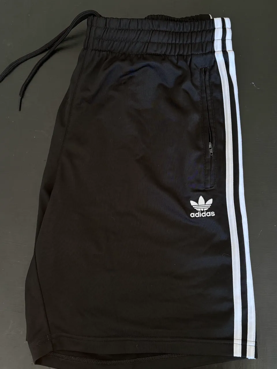 Short adidas - imagen 1