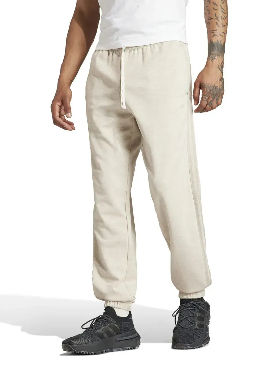 Pantalón adidas · Talle M