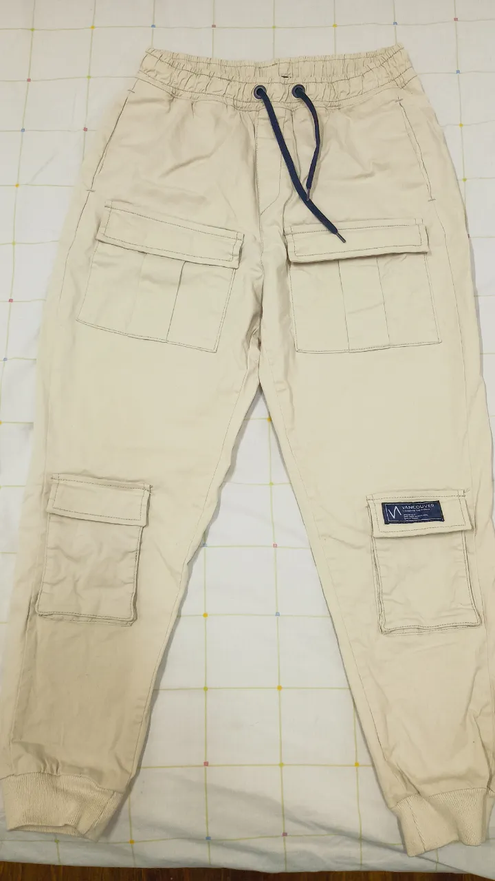 Pantalón Vancouver · Talle L