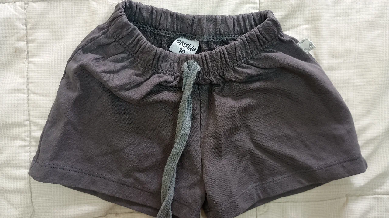 Ropa deportiva Grisino · Talle 10 años / 140 cm