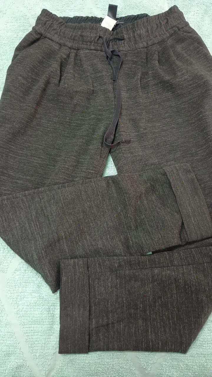 Pantalón Importado · Talle L