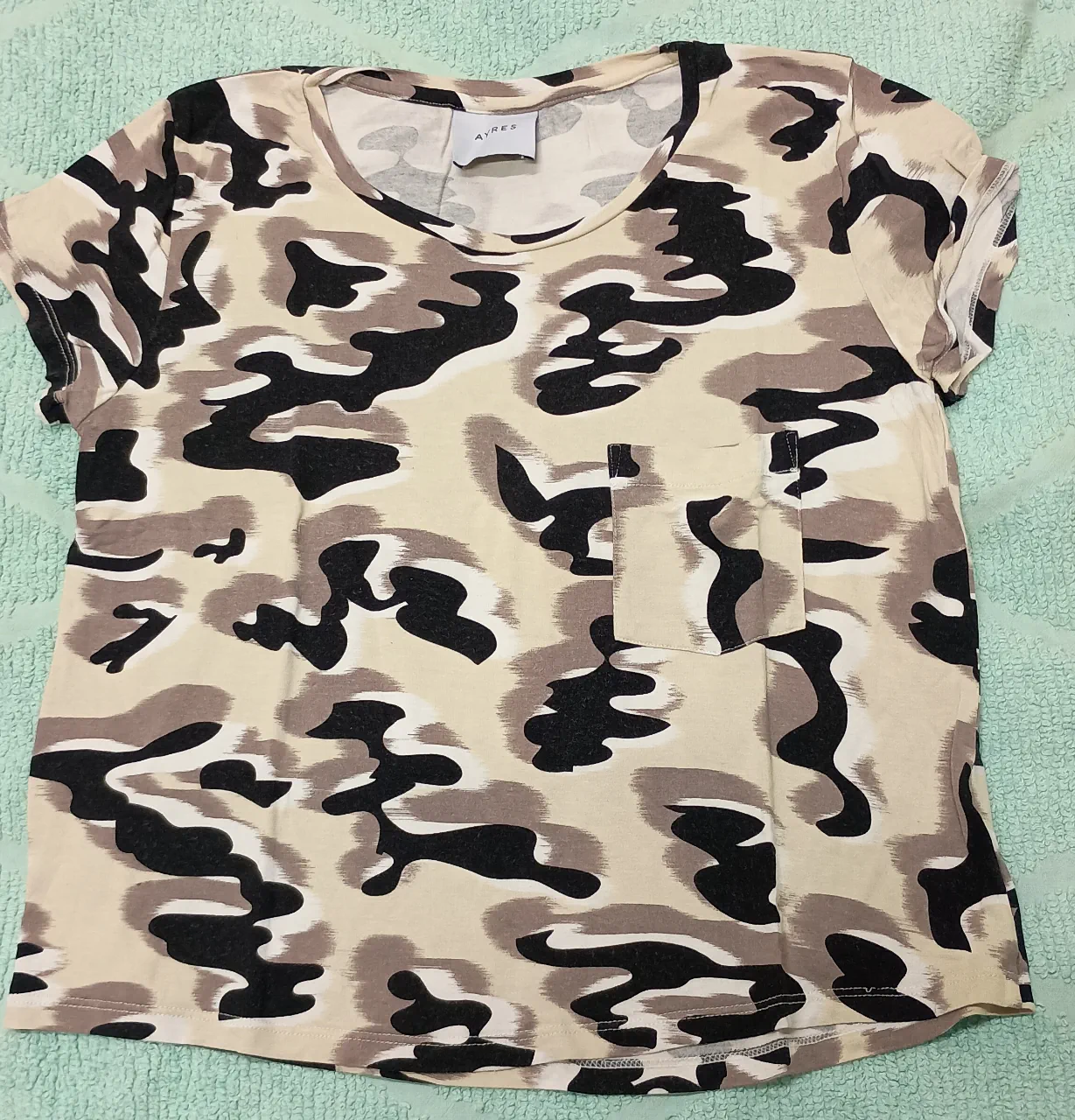 Remera Ayres - imagen 1