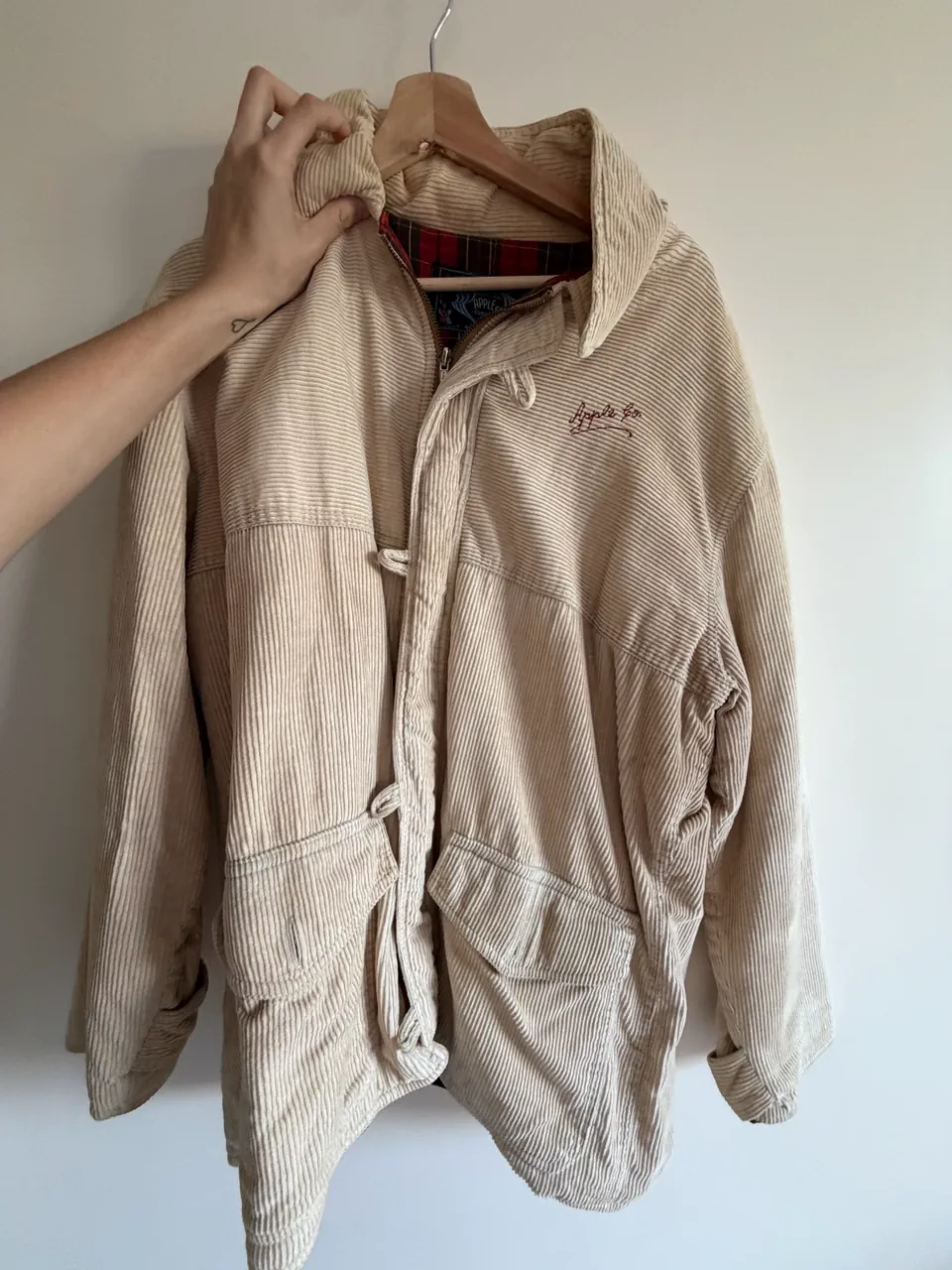 Campera Apple co - imagen 1
