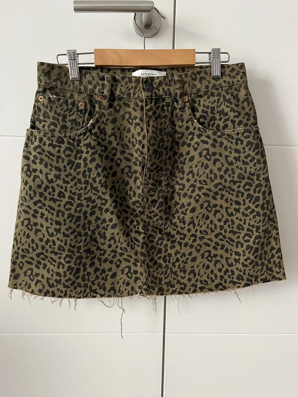 Pollera Zara · Talle MEX/ARG 28