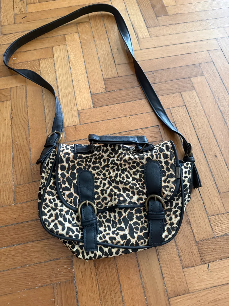 Cartera Muaa! - imagen 1