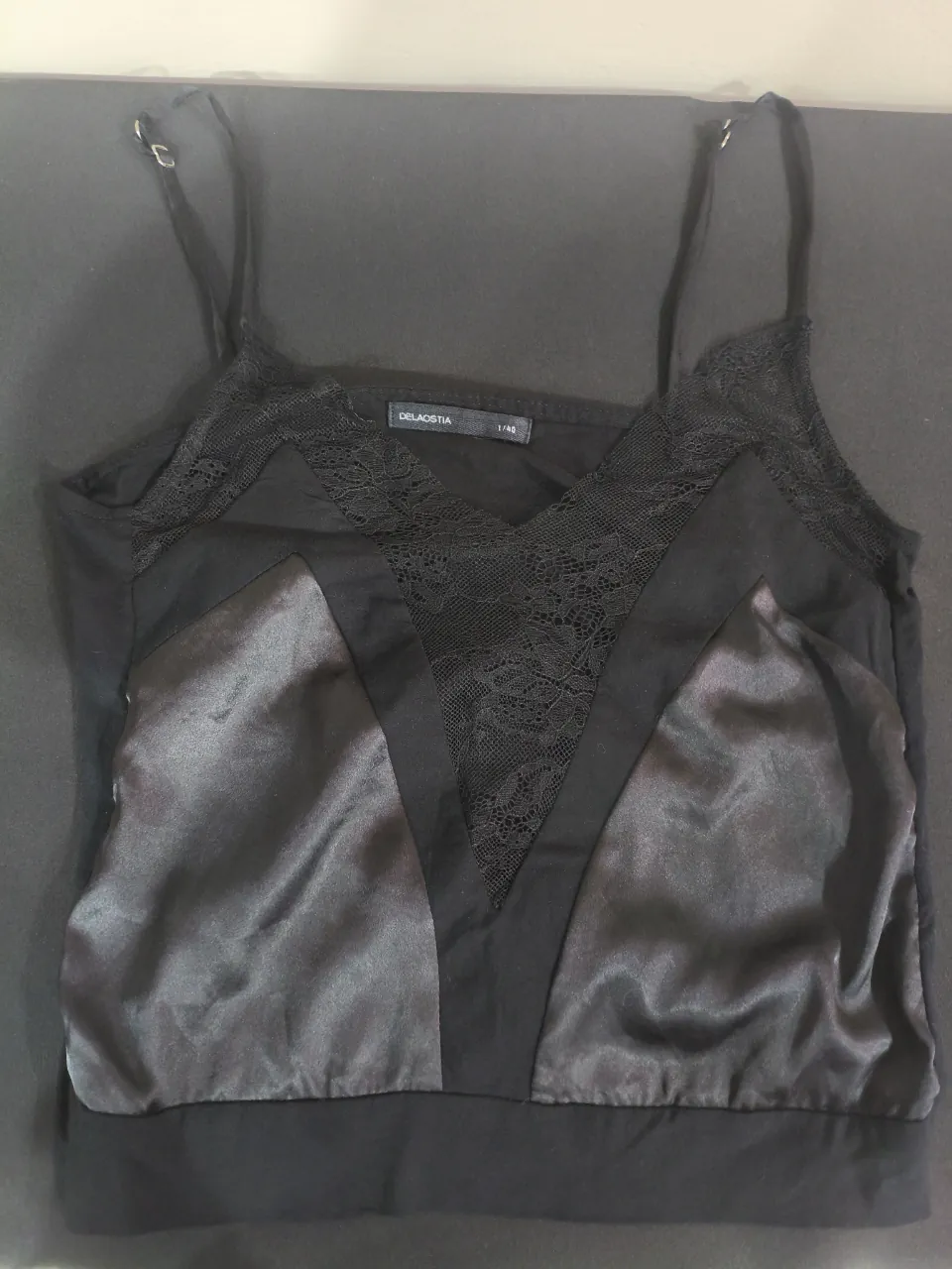 Musculosa Delaostia - imagen 1