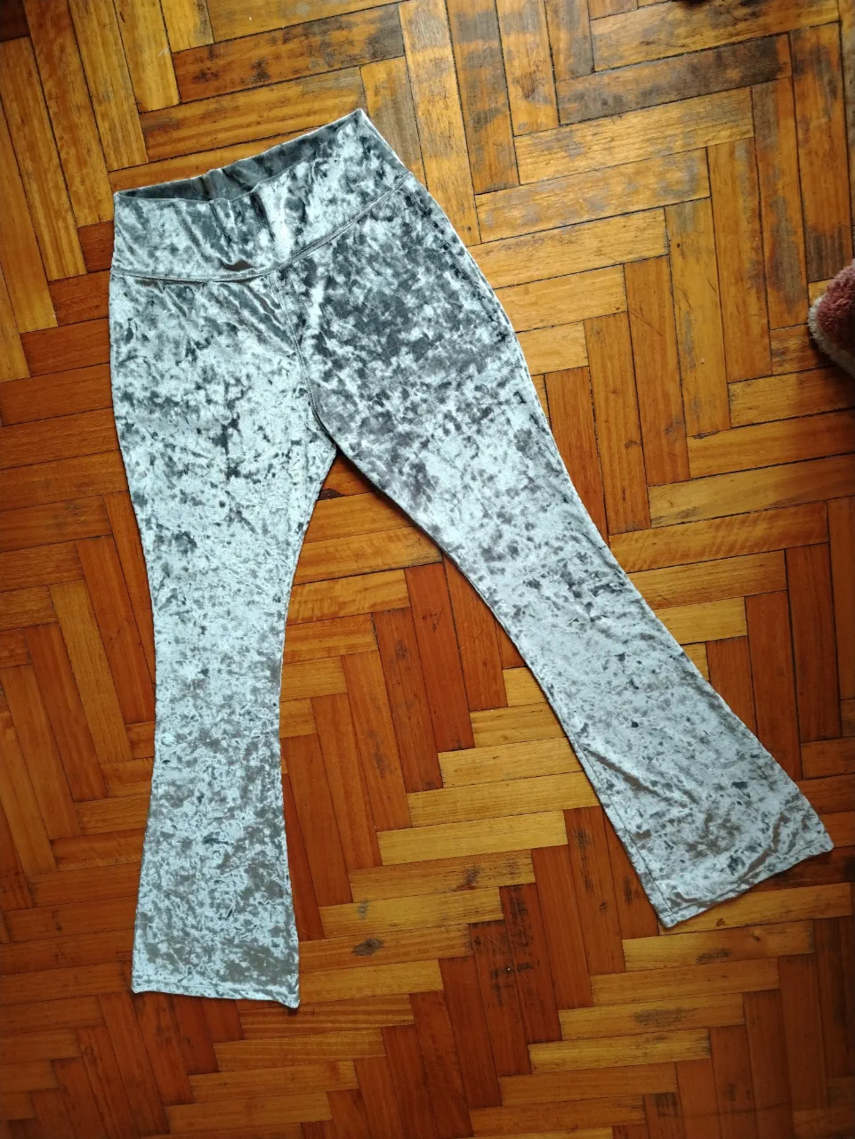 Pantalón Diseño exclusivo · Talle M