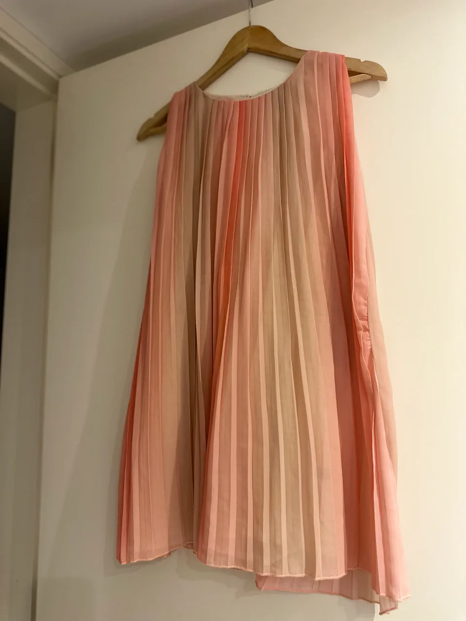 Vestido corto Little akiabara · Talle 14 años / 164 cm