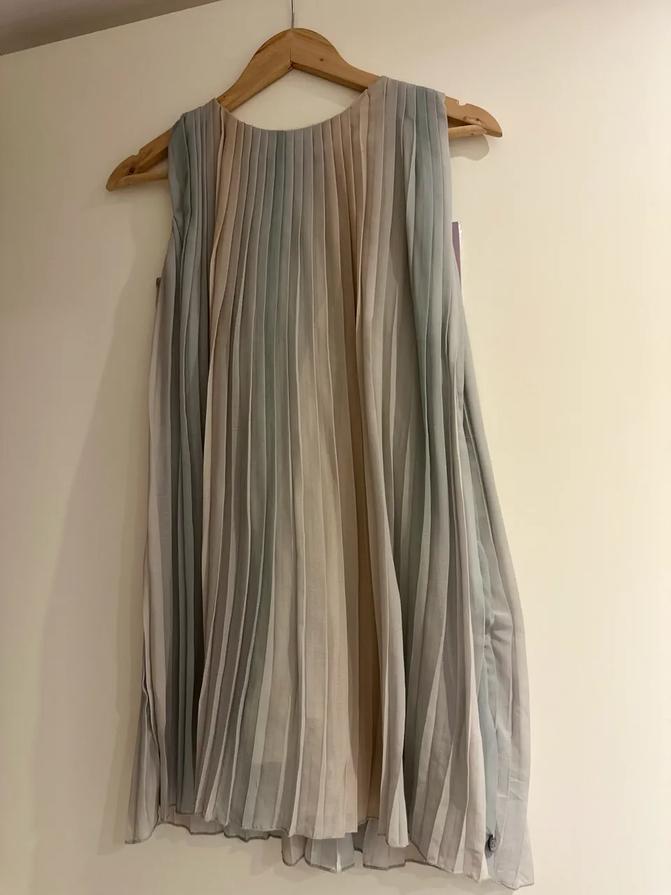 Vestido corto Little akiabara · Talle 14 años / 164 cm