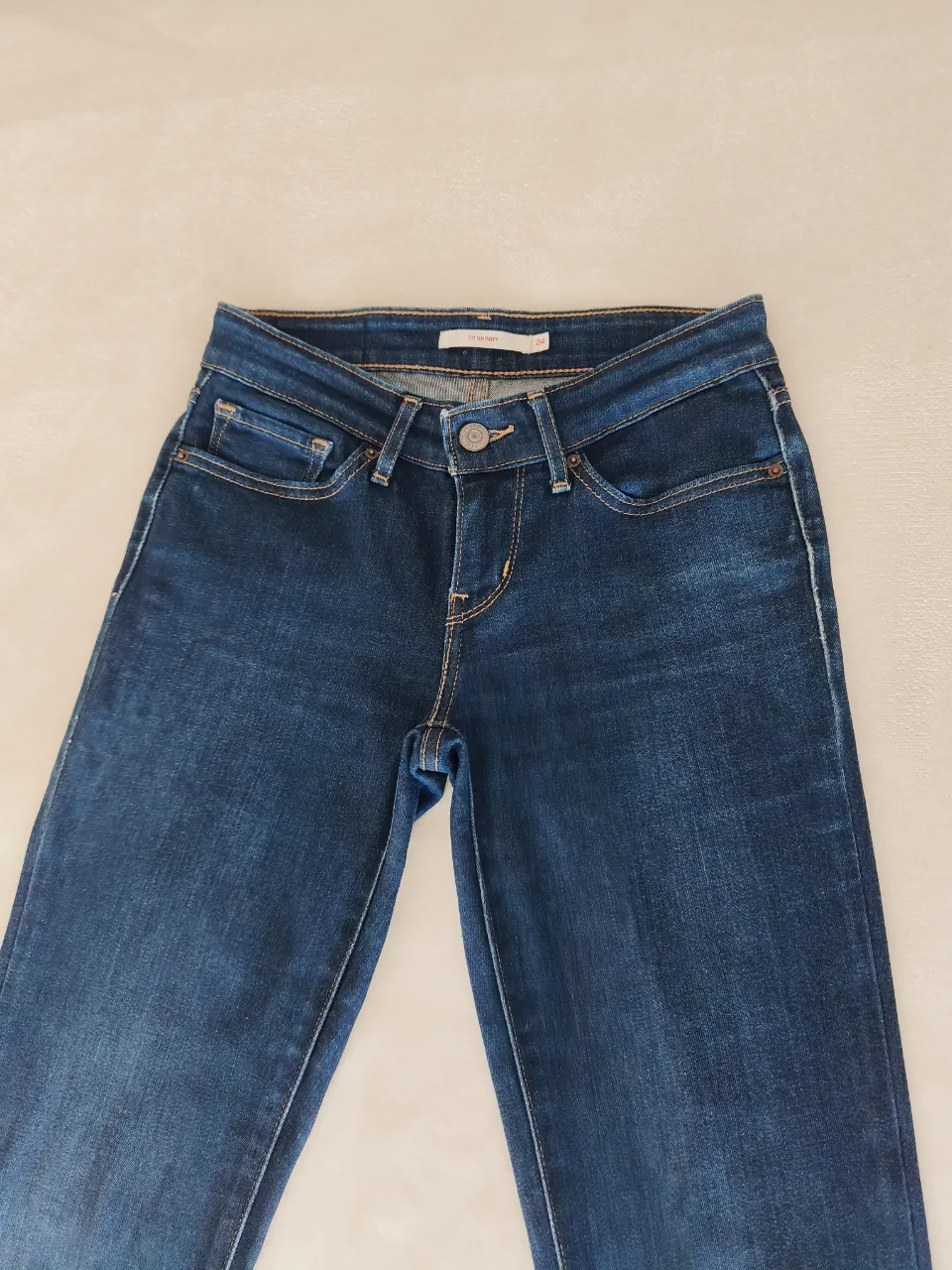 Jean Levi's - imagen 2