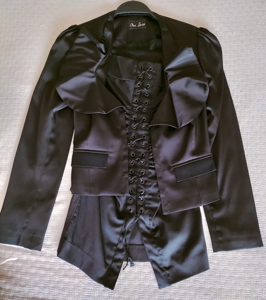 Traje Ona Saez - imagen 1