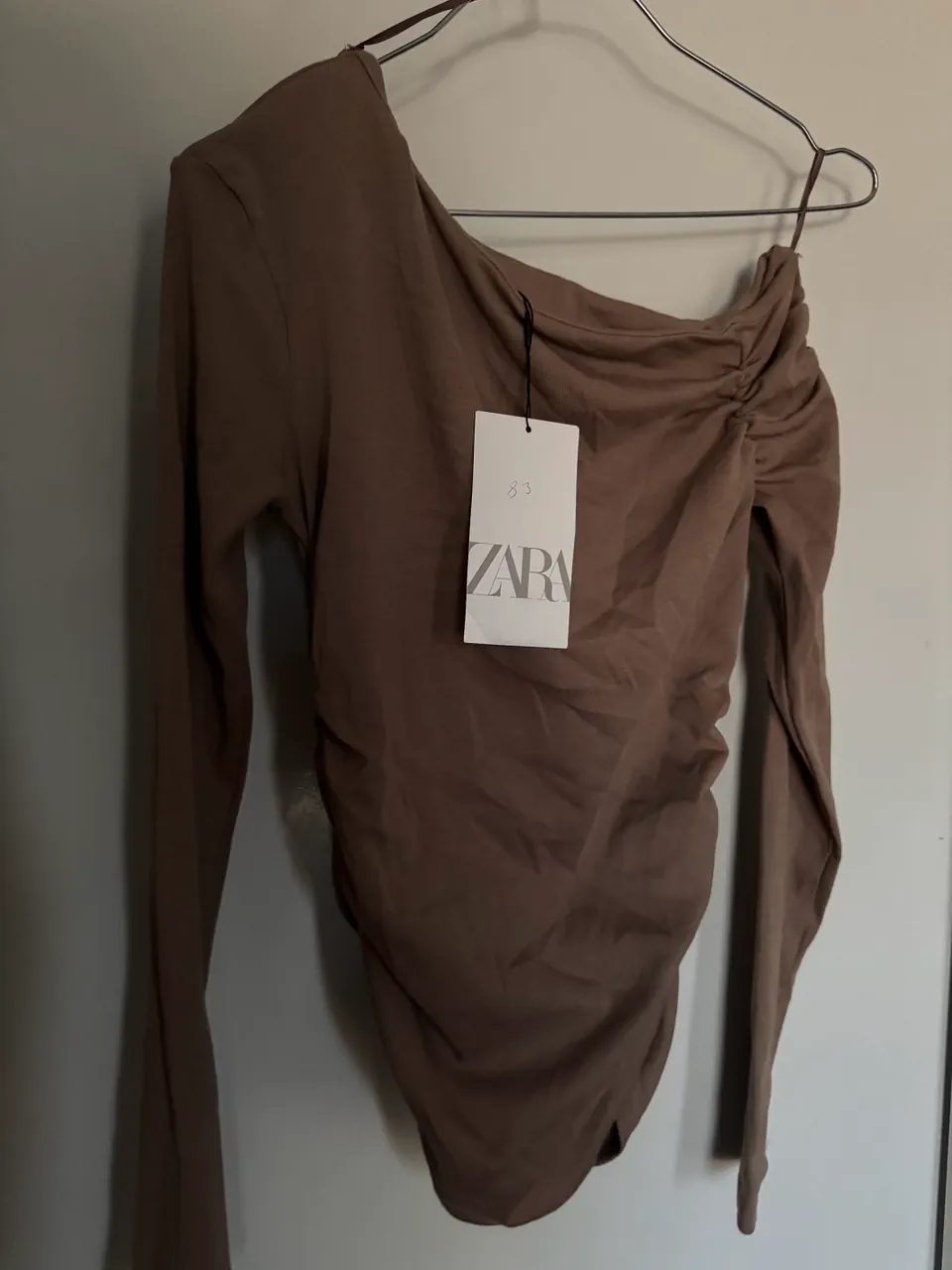 Remera Zara - imagen 1