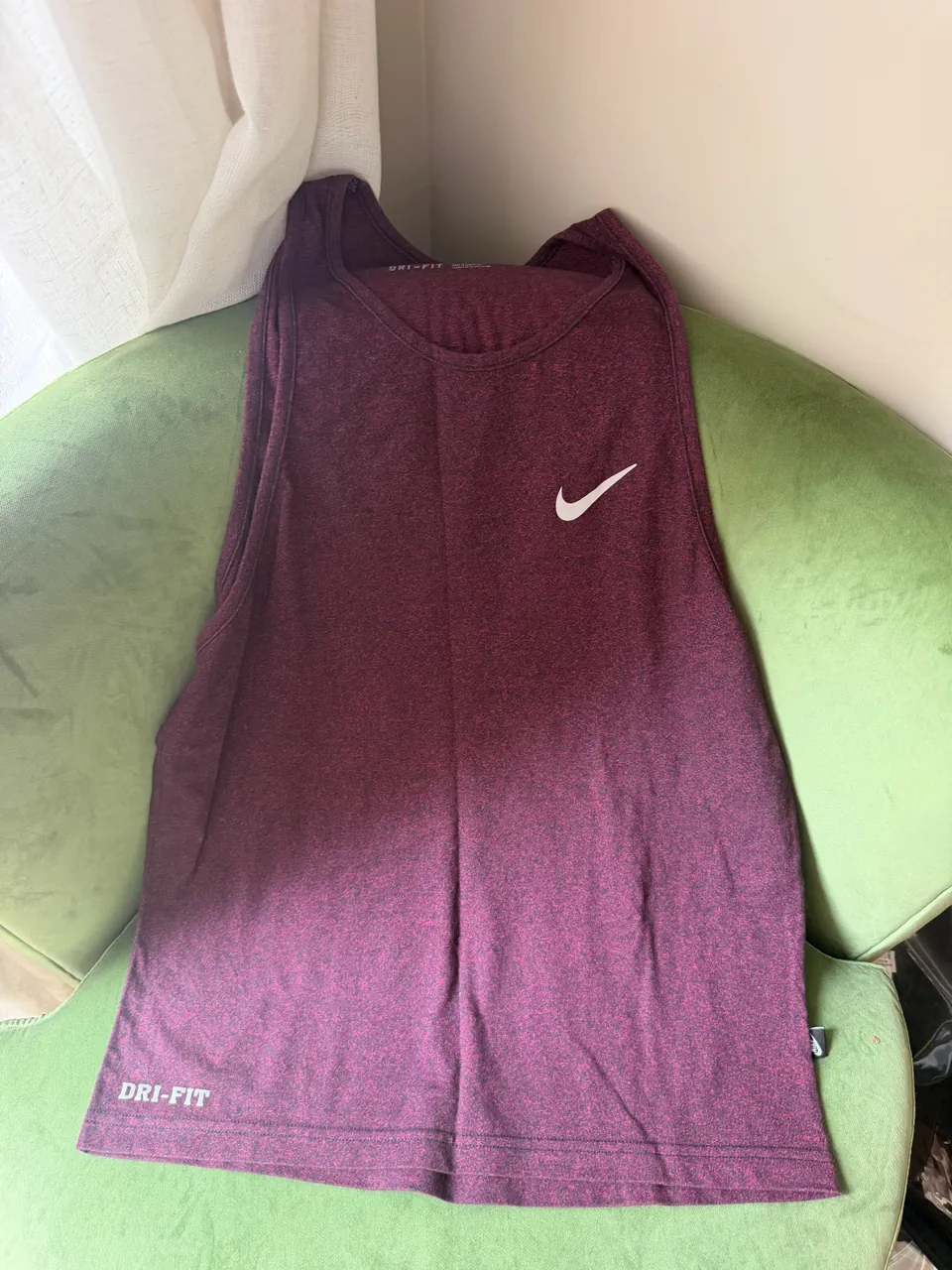 Nike · Talle M