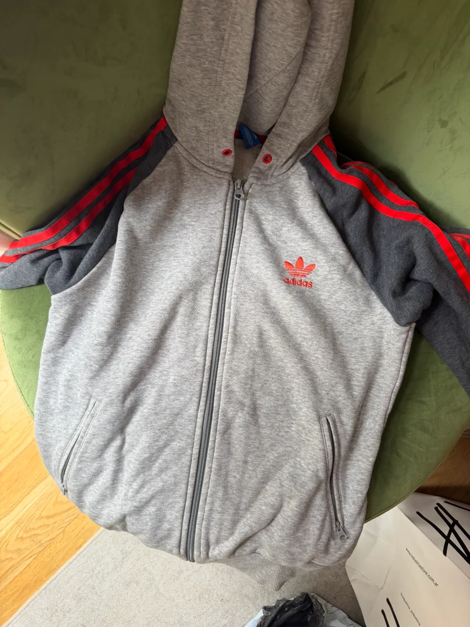 Campera adidas - imagen 1