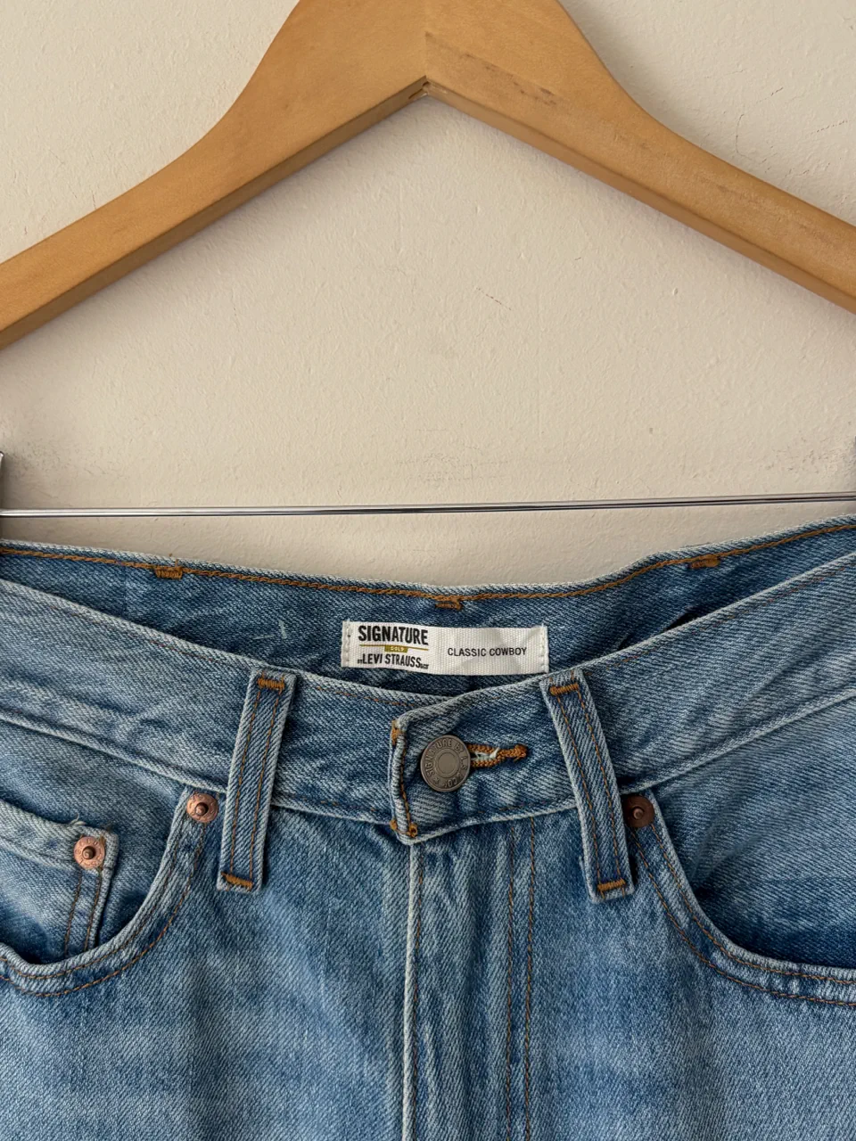 Jean Levi's - imagen 2