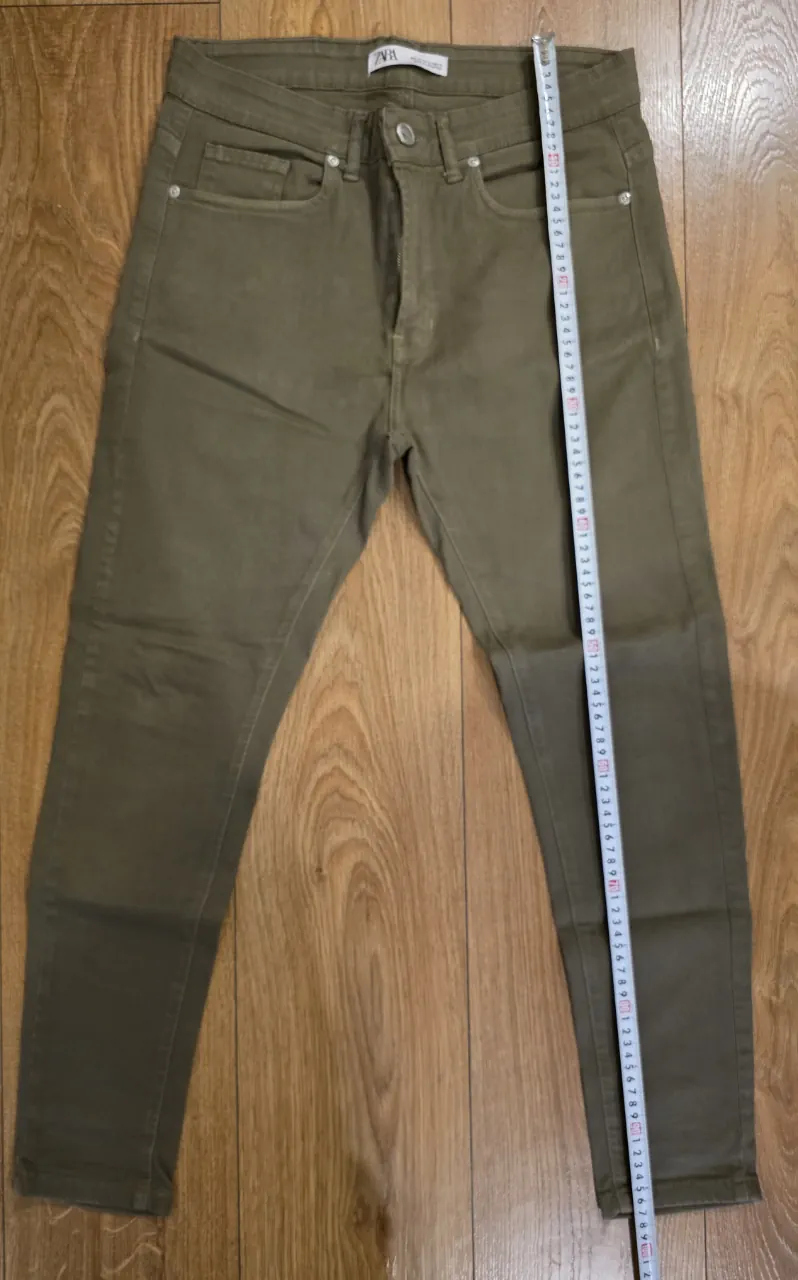 Pantalón Zara · Talle MEX/ARG 32