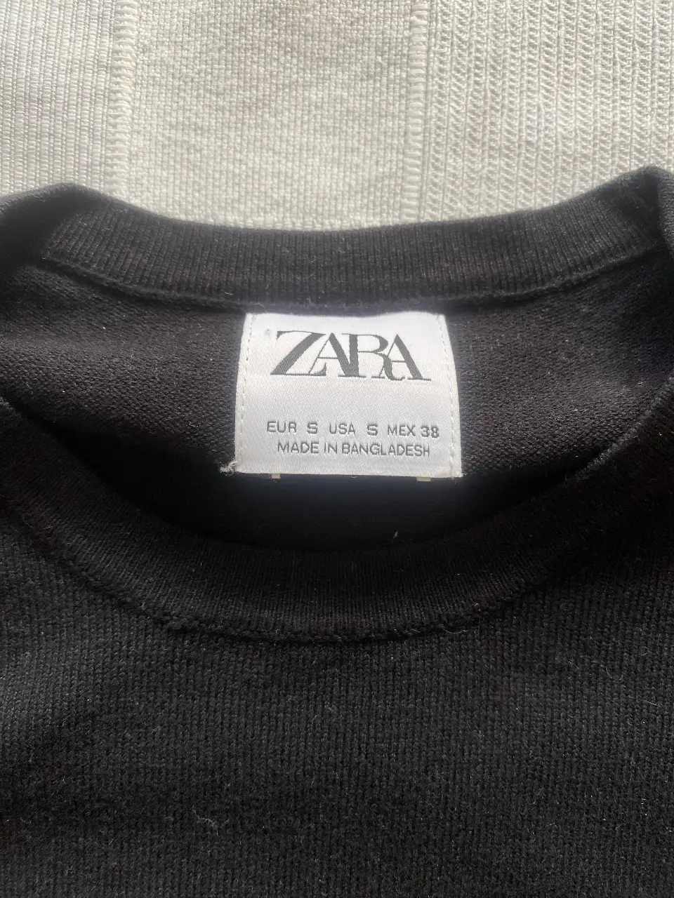 Sweater Zara · Talle S