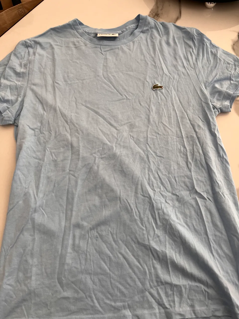 Lacoste · Talle M