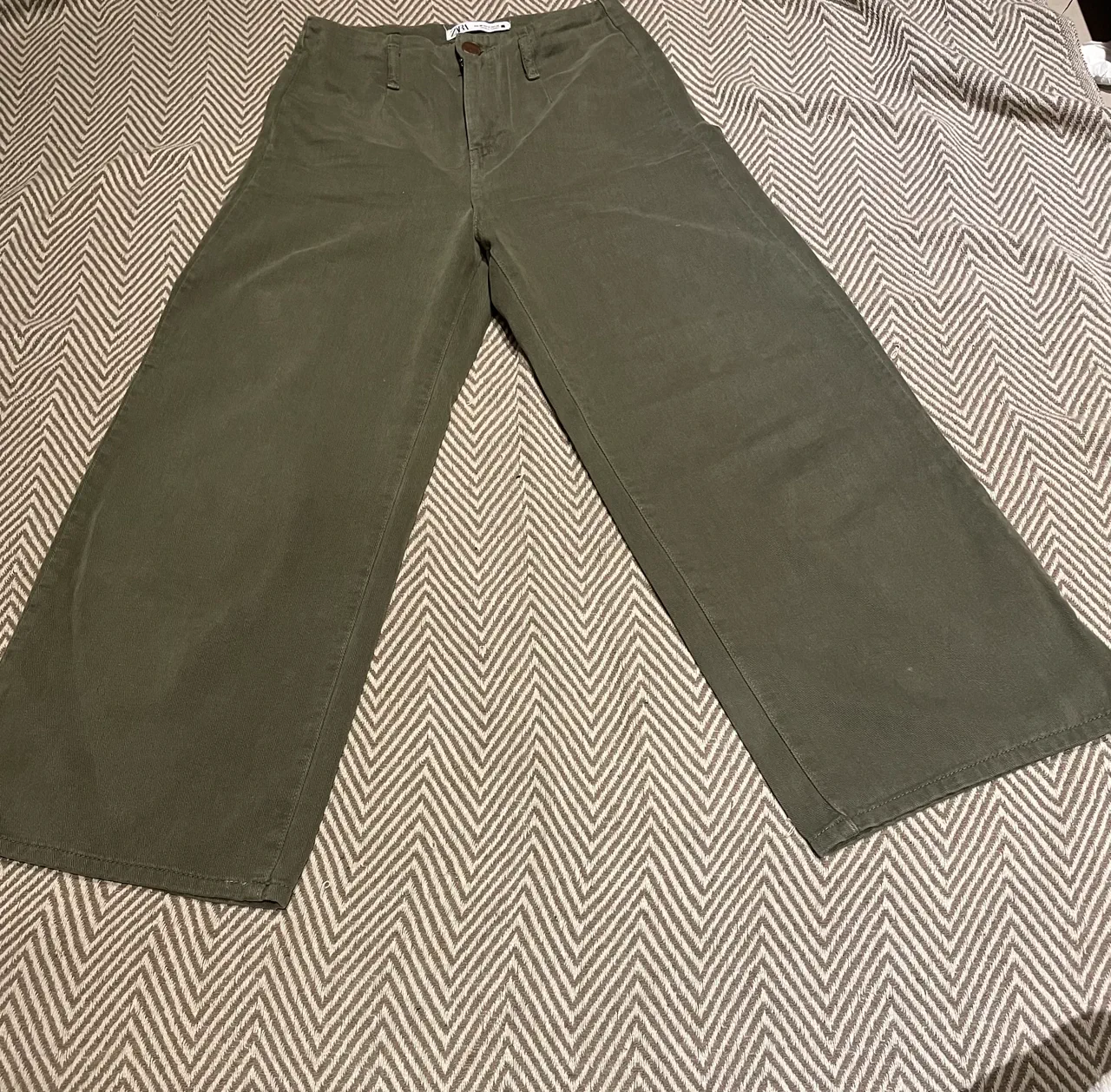 Zara · Talle EU 36