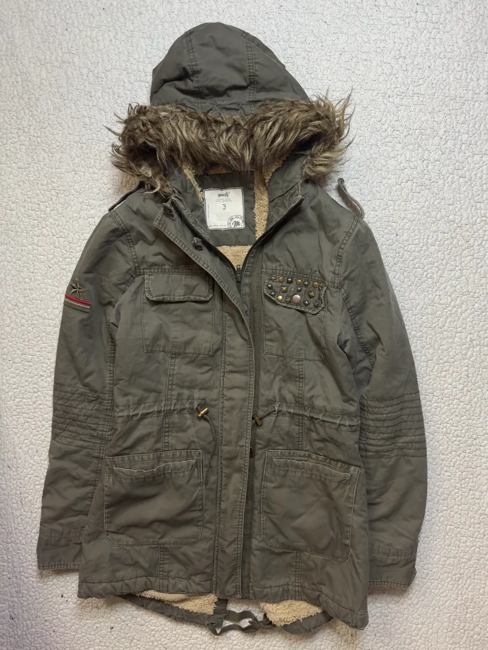 Campera Muac - imagen 1