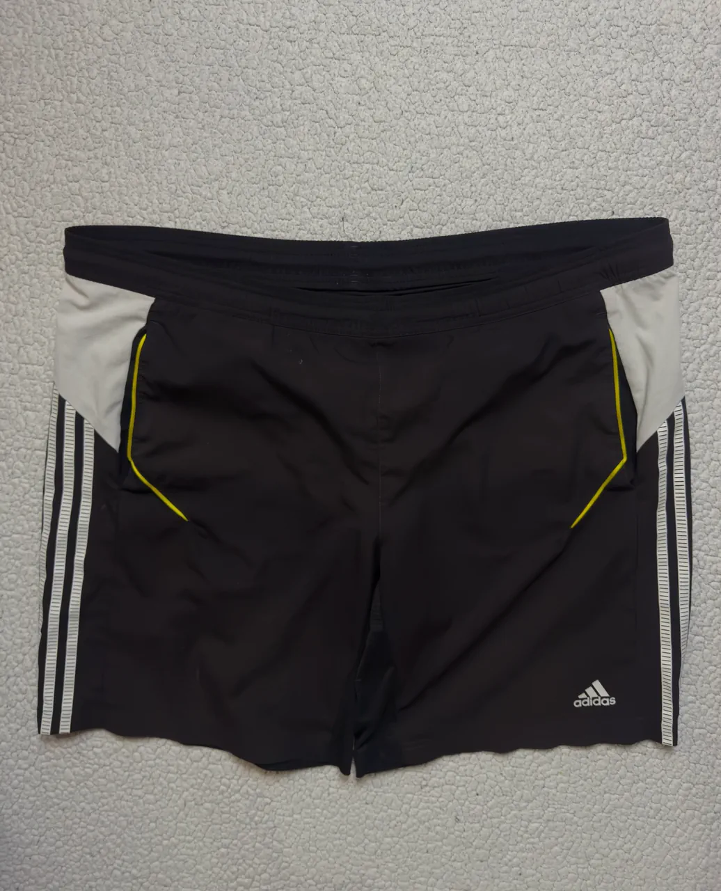 Short adidas - imagen 1