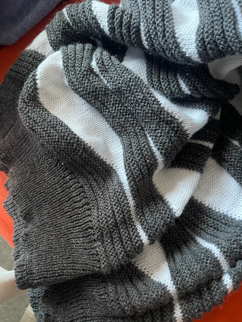 Sweater No tiene - imagen 3