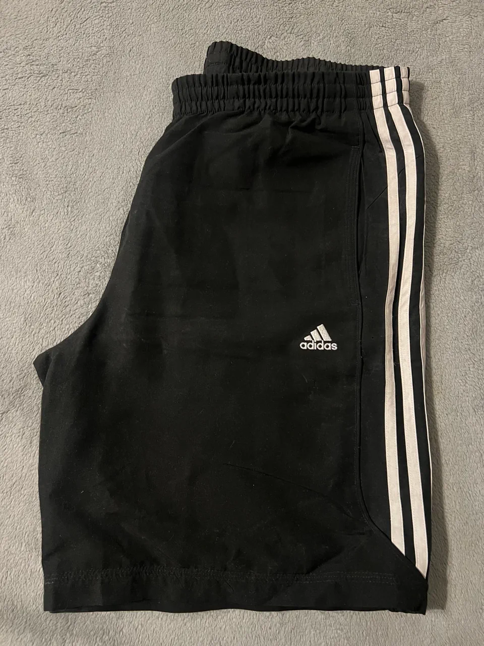 Short adidas - imagen 1