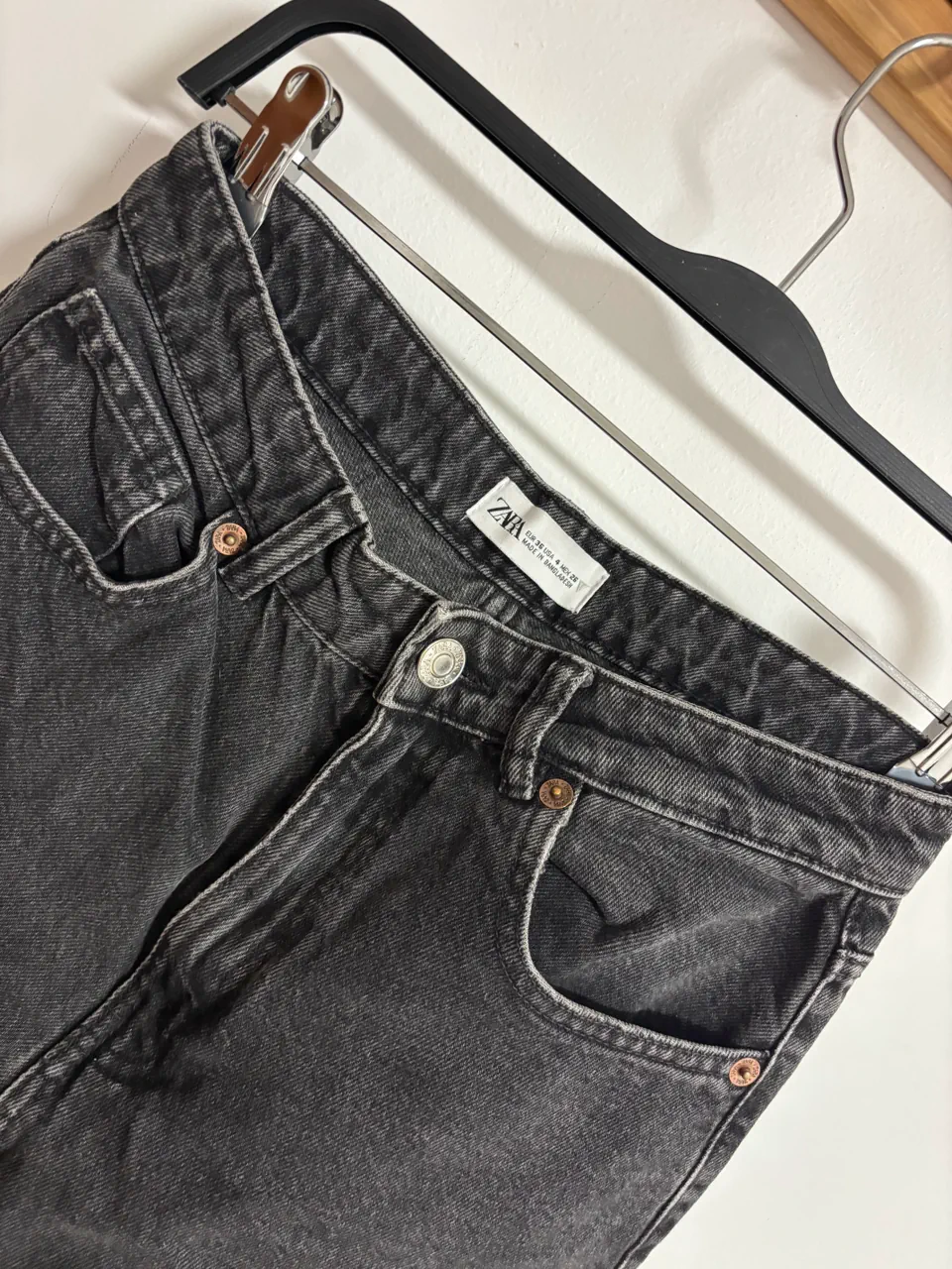 Zara · Talle EU 36