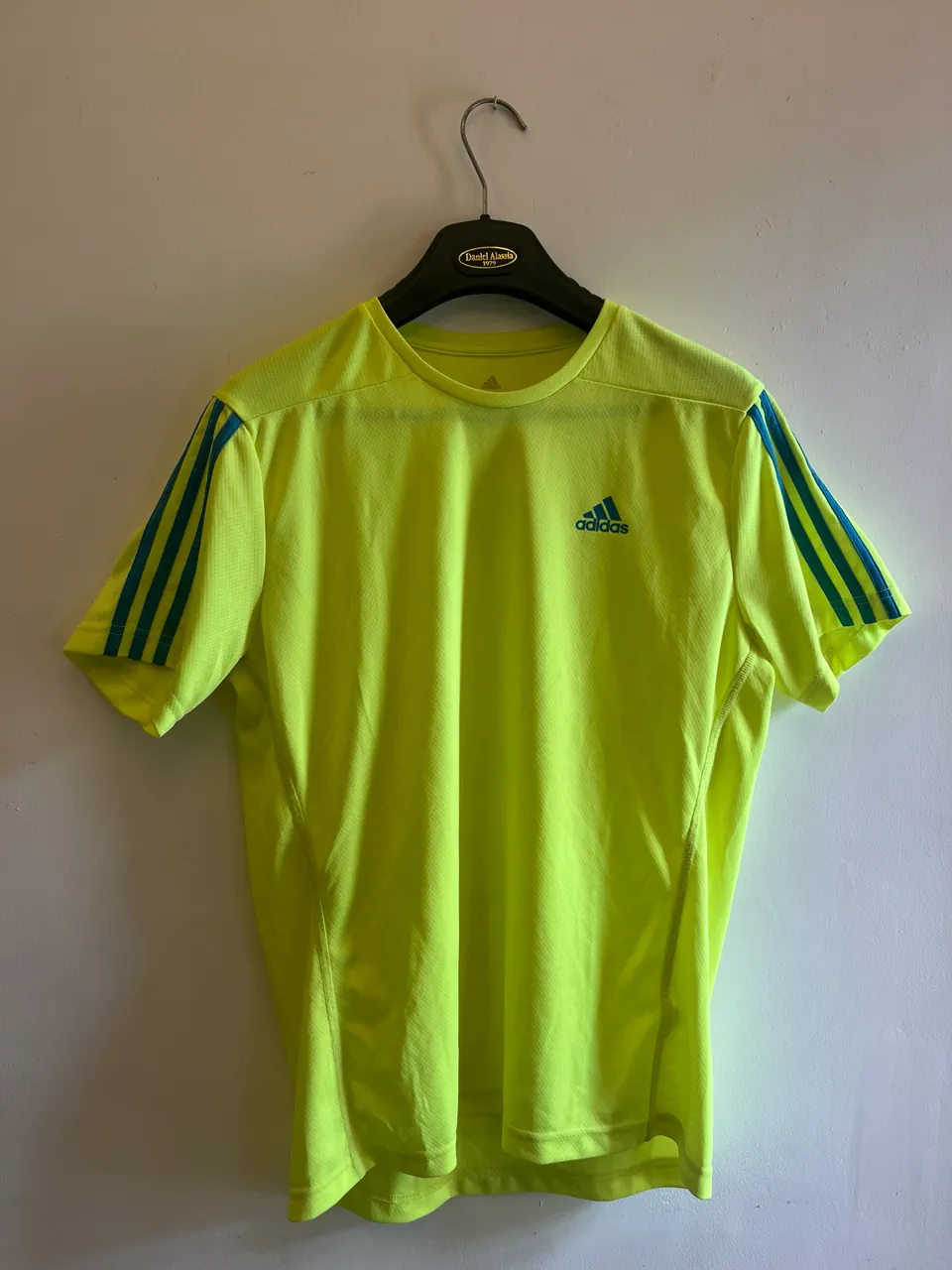 Remera adidas - imagen 1