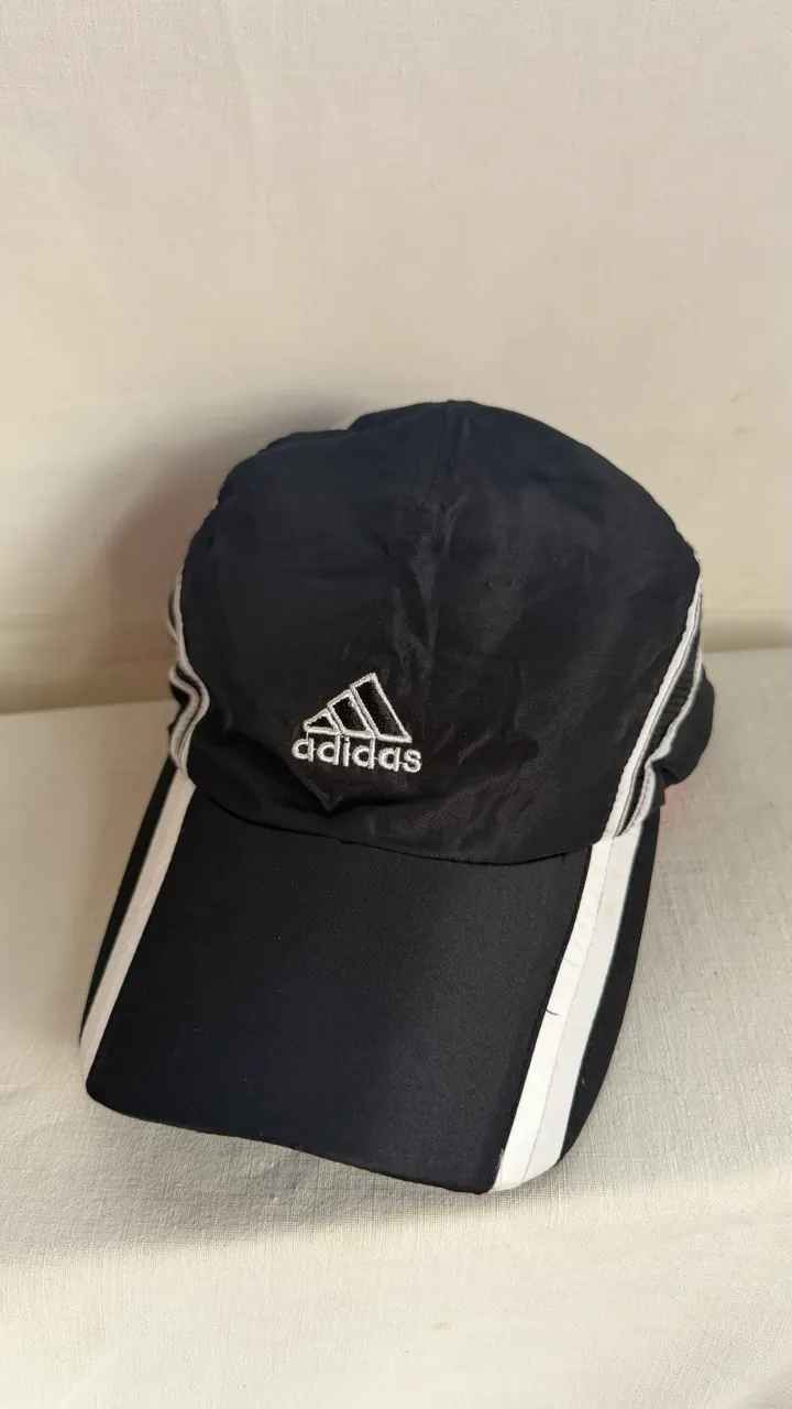 Gorra adidas