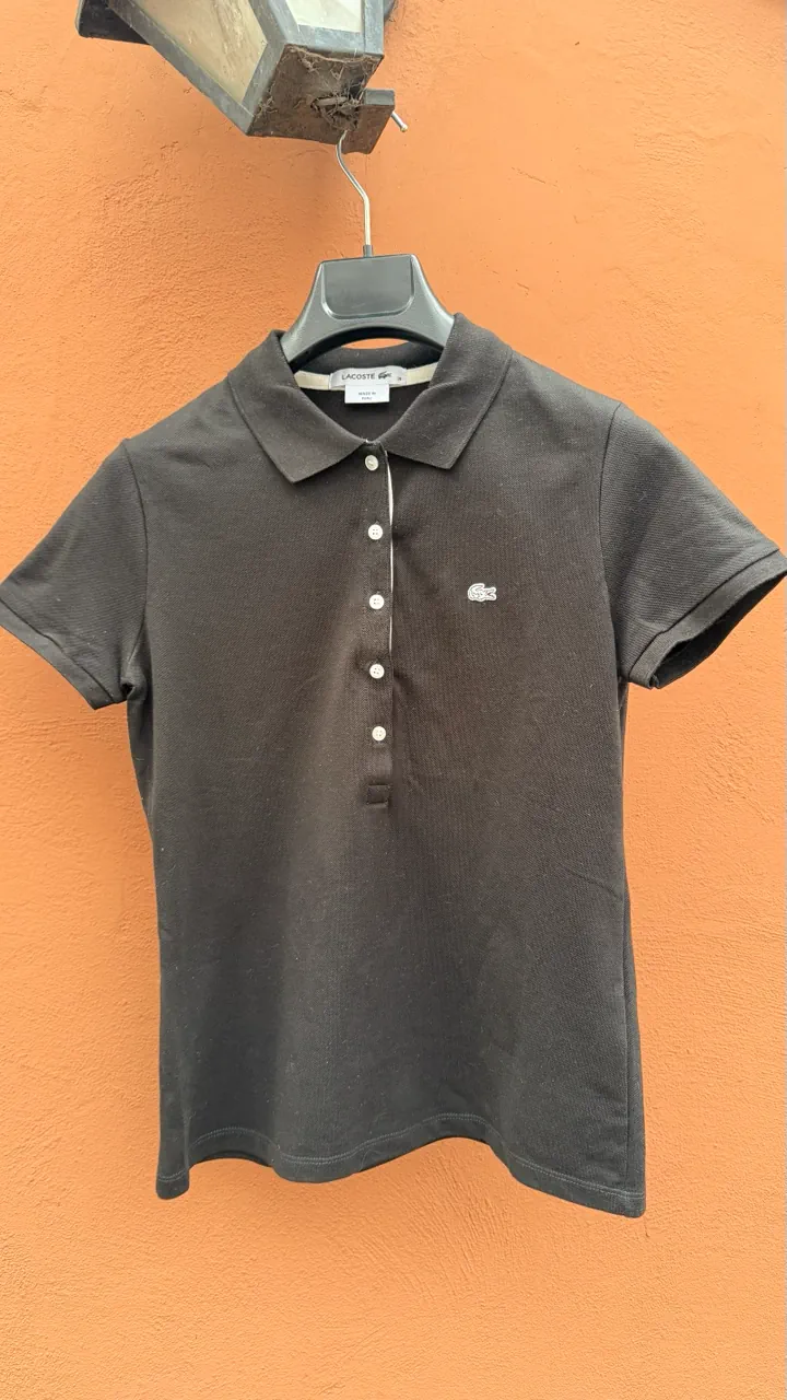 Remera Lacoste · Talle M