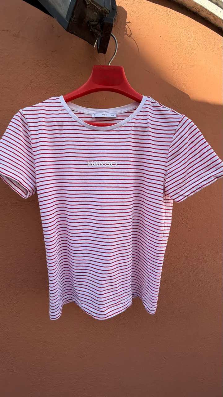 Remera Mango · Talle L