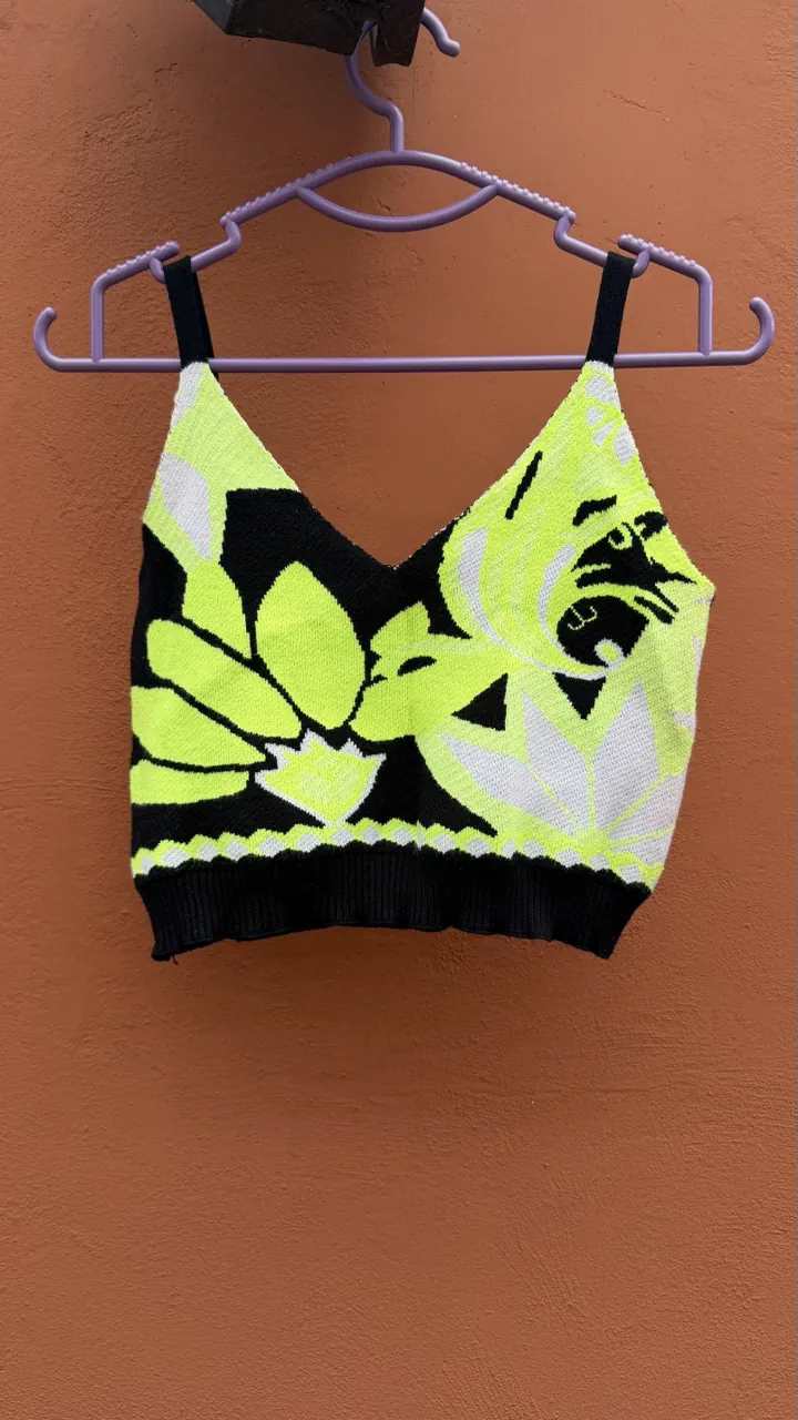 Top By thelma · Talle M