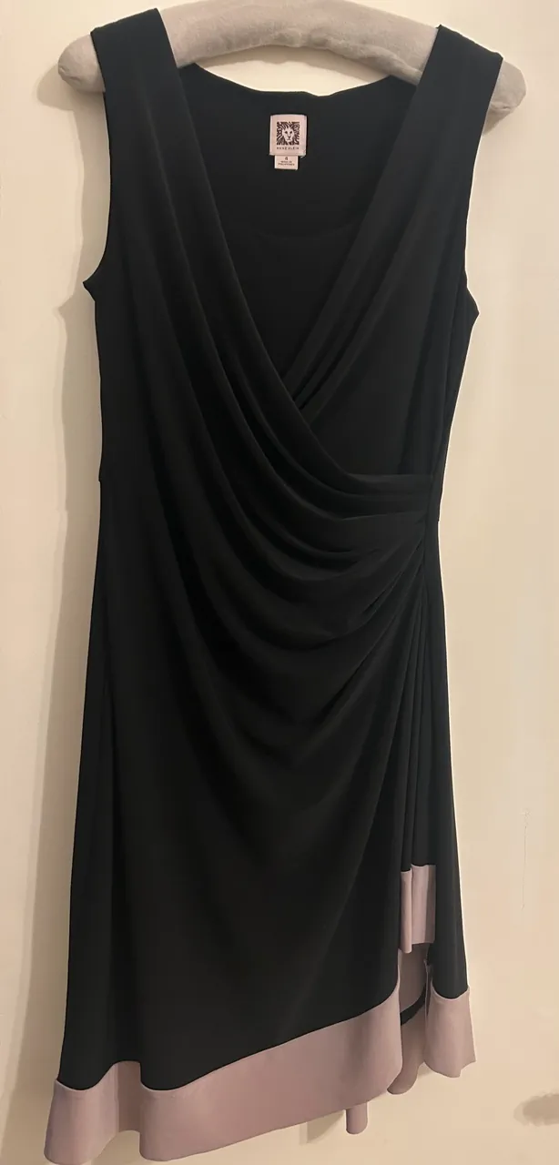 Anne Klein · Talle 4