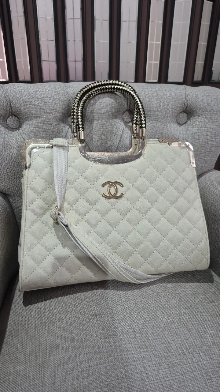 Cartera C..