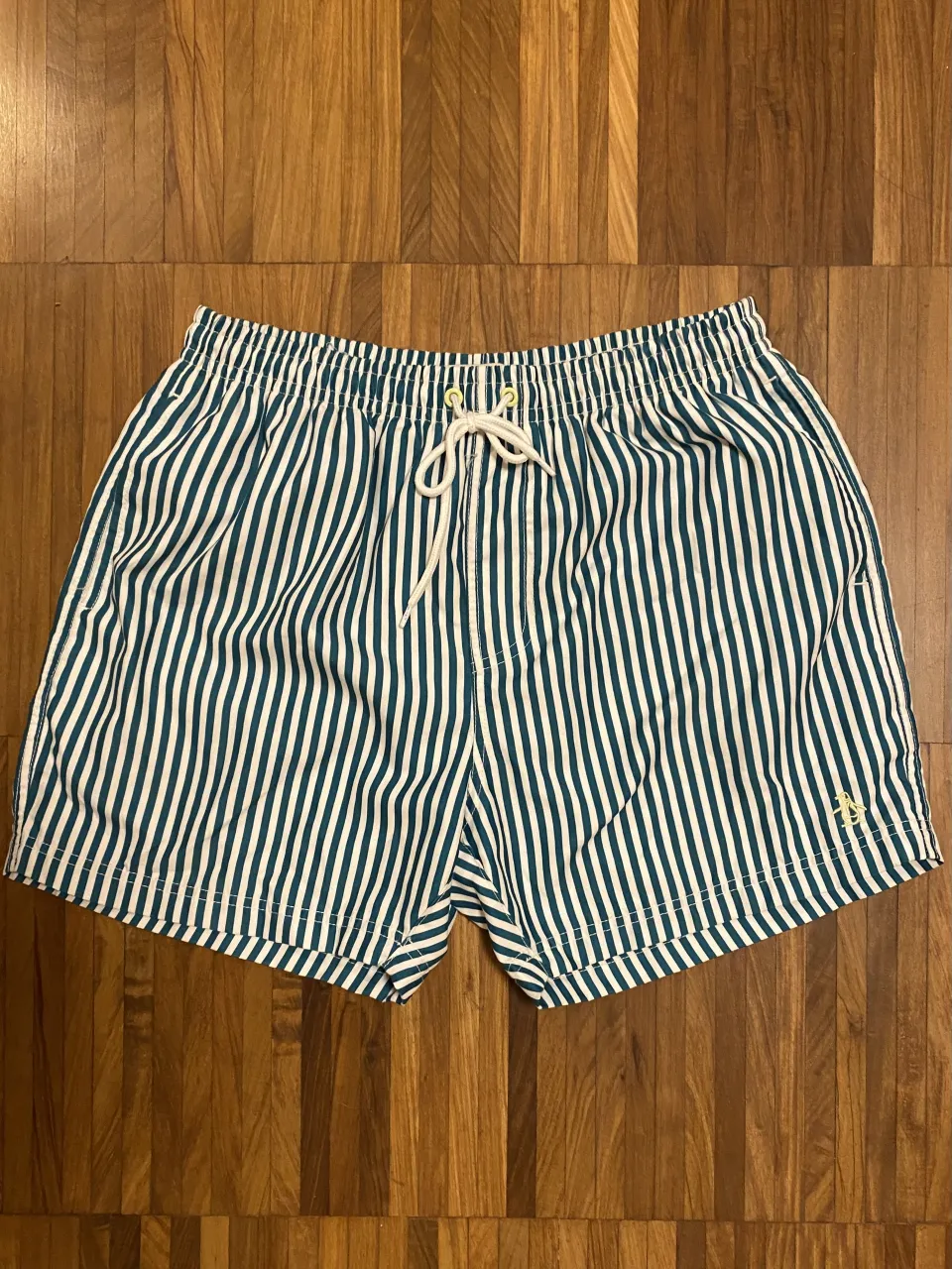 Traje de baño Penguin · Talle L