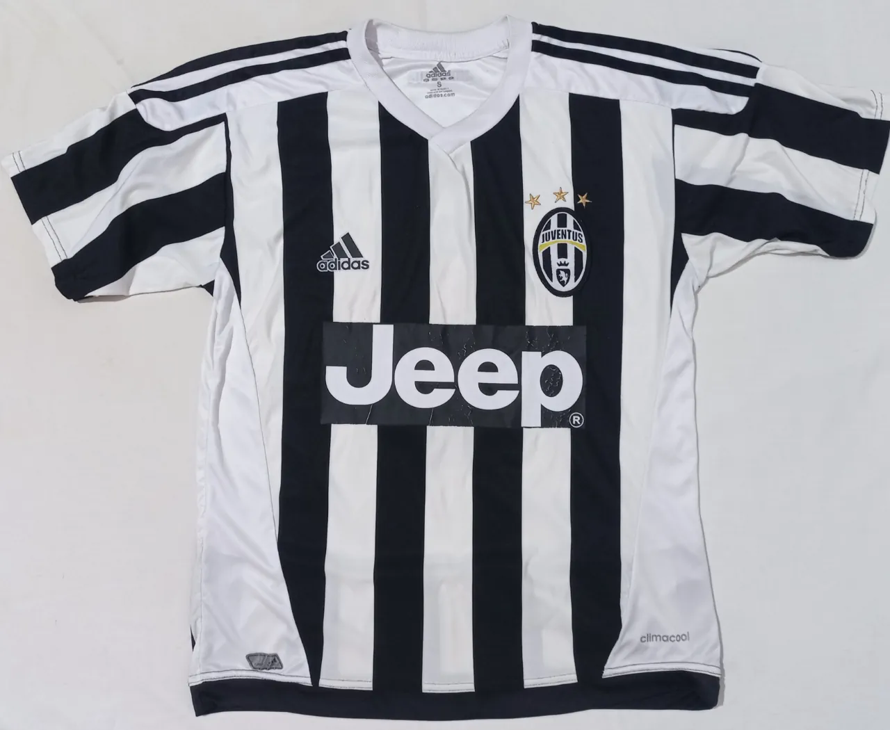 adidas · Talle S