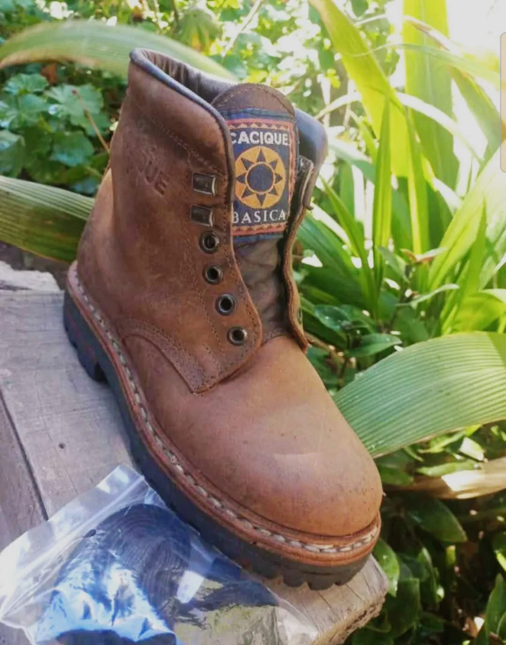 Borcegos Cacique · Talle EU 36
