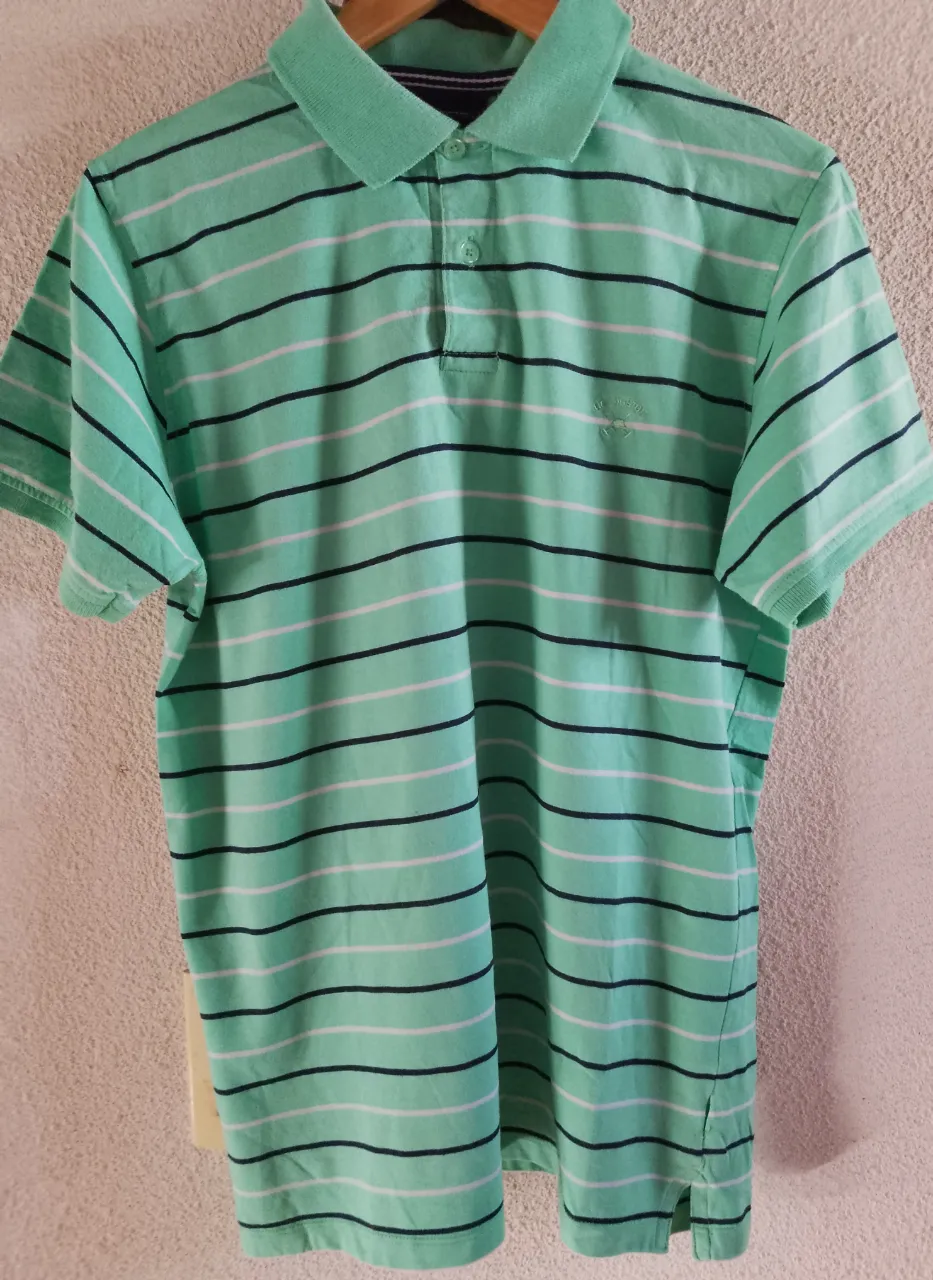 Remera Kevingston · Talle M