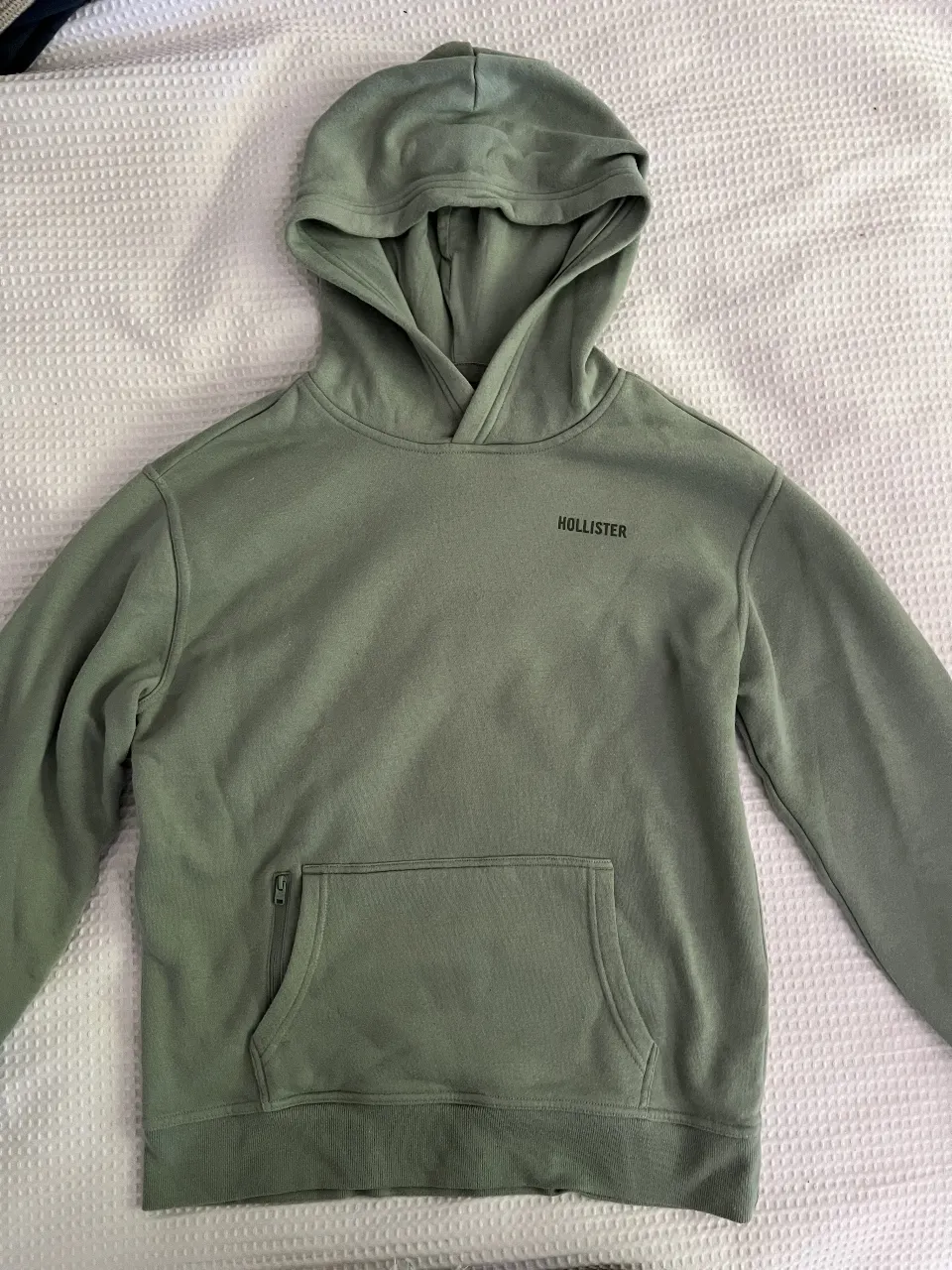 Buzo Hollister · Talle S