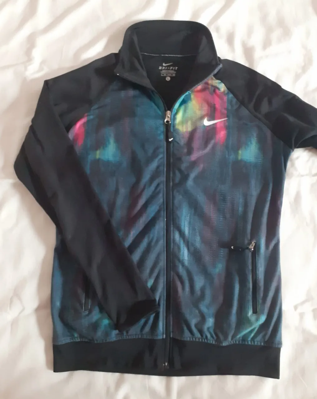 Nike · Talle L