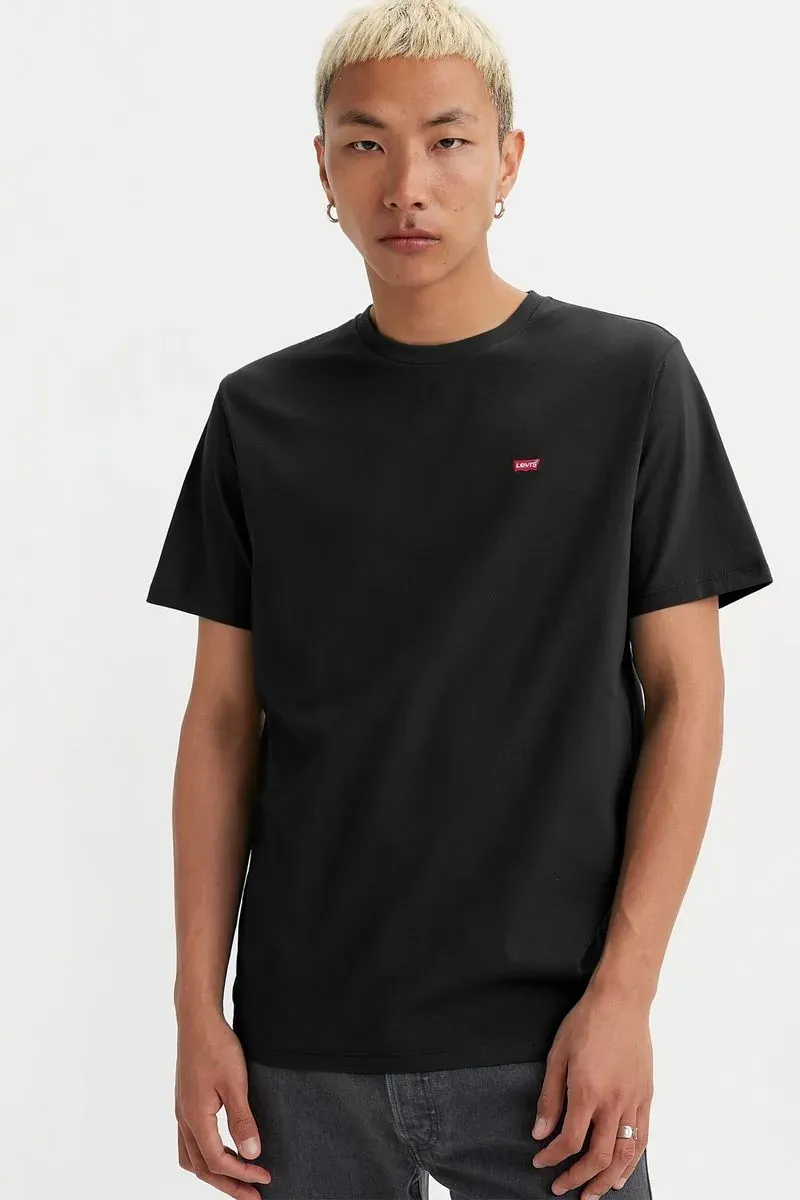 Remera Levi's · Talle M