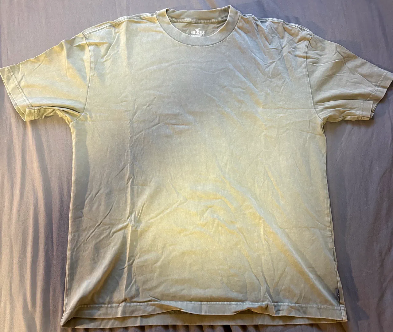 Hollister · Talle L
