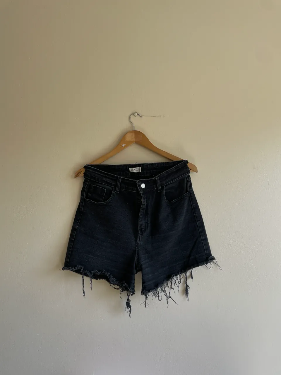 Short VERTU - imagen 1