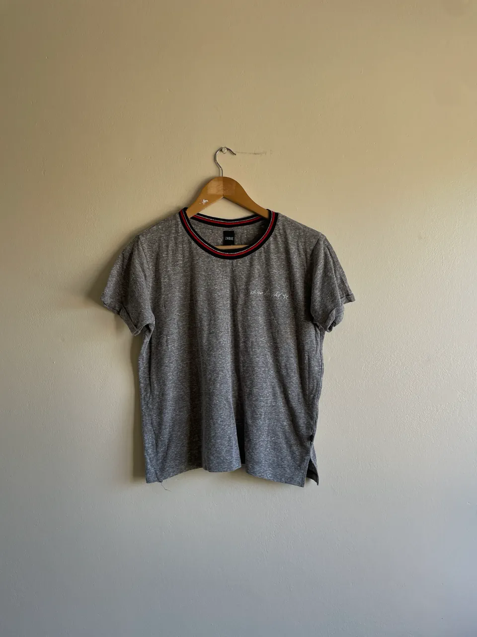 Remera Zhoue - imagen 1