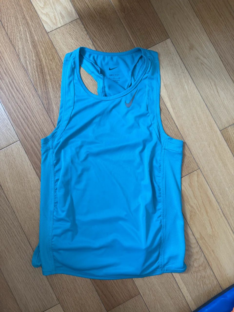 Nike · Talle S