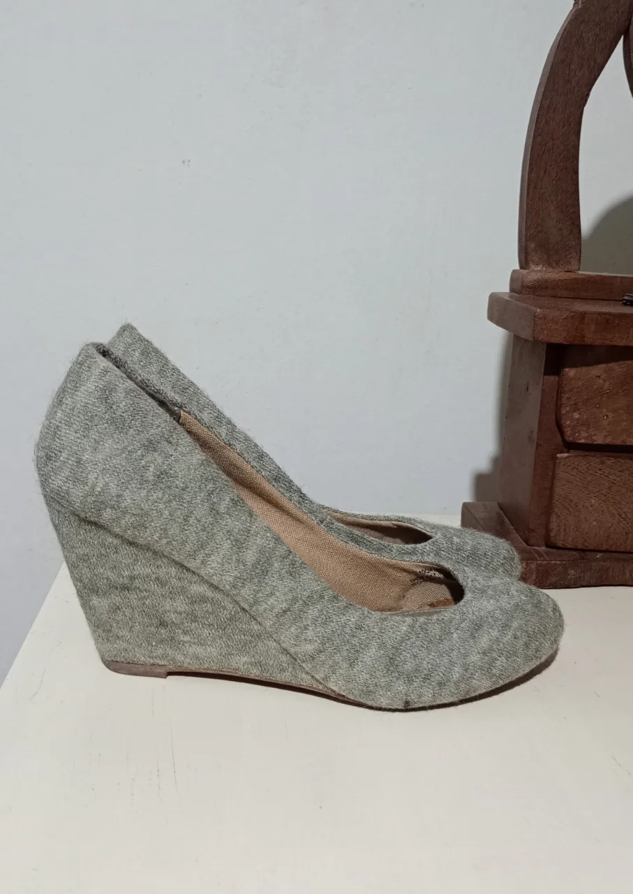 Tacos Stradivarius · Talle AR 40