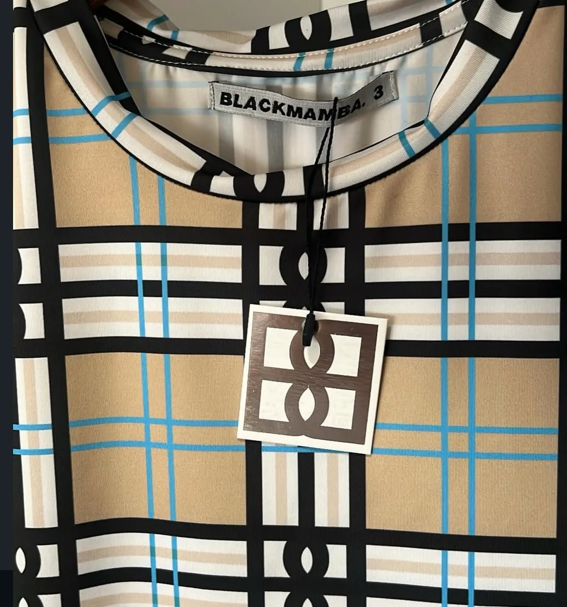 Remera BLACKMAMBA · Talle 3